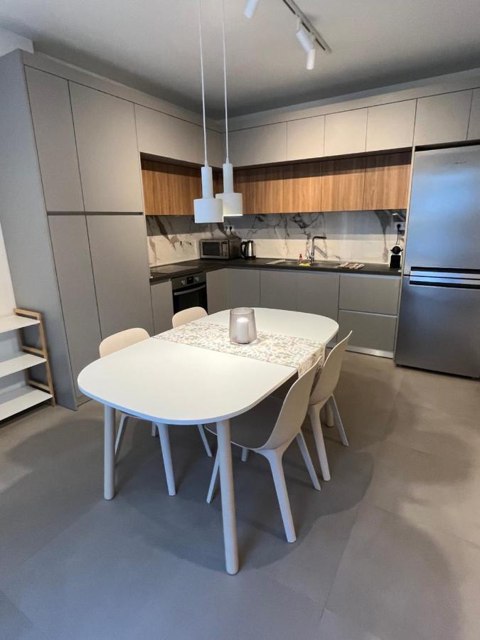 Fofi'S City Center Apartment Kavala Bagian luar foto